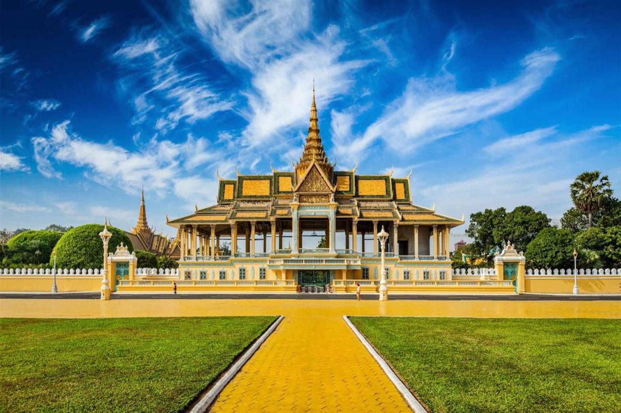 Lucky 2 Guesthouse Phnom Penh Eksteriør bilde